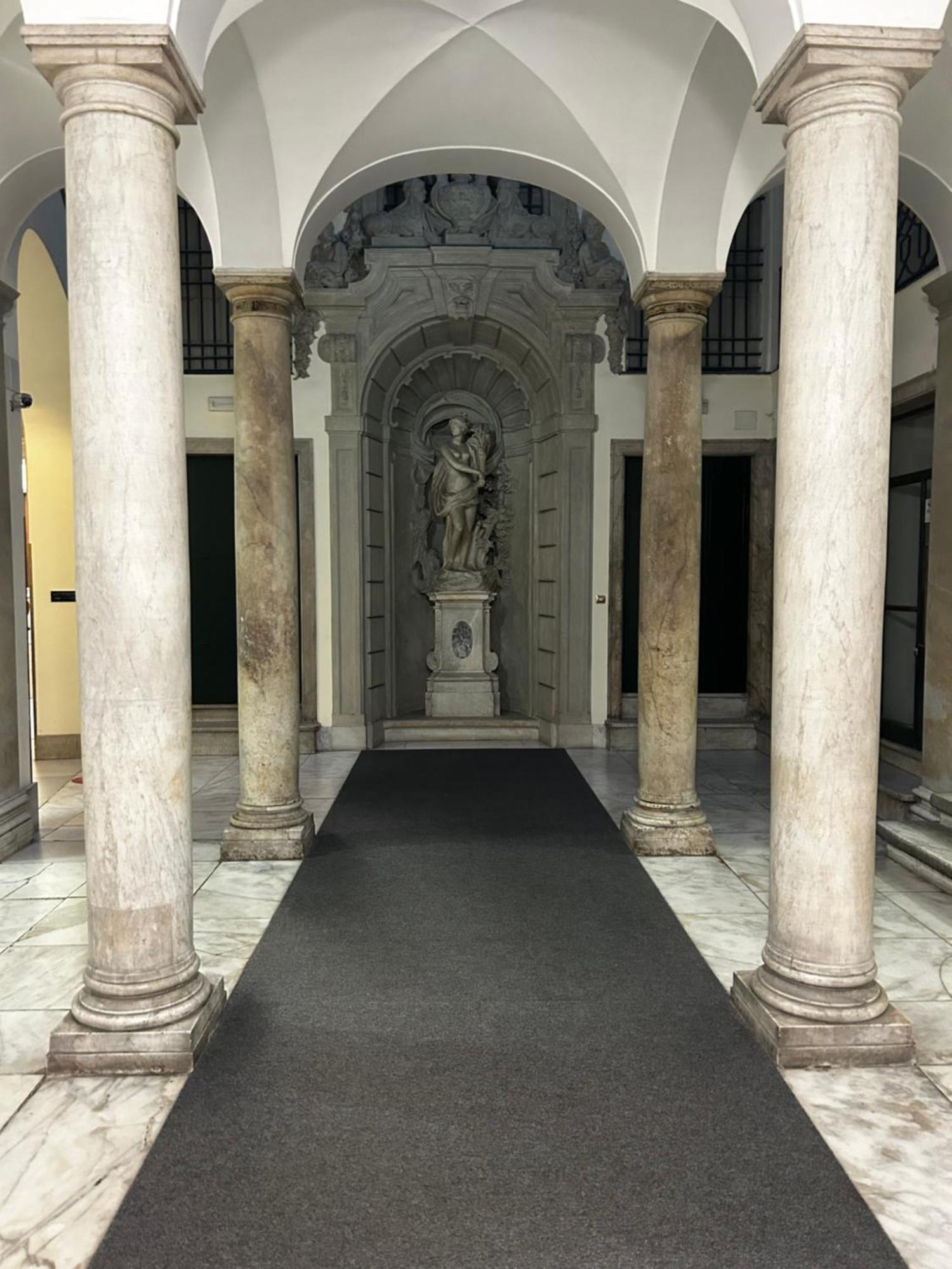 Le Colonne Di San Luca Gasthuis *